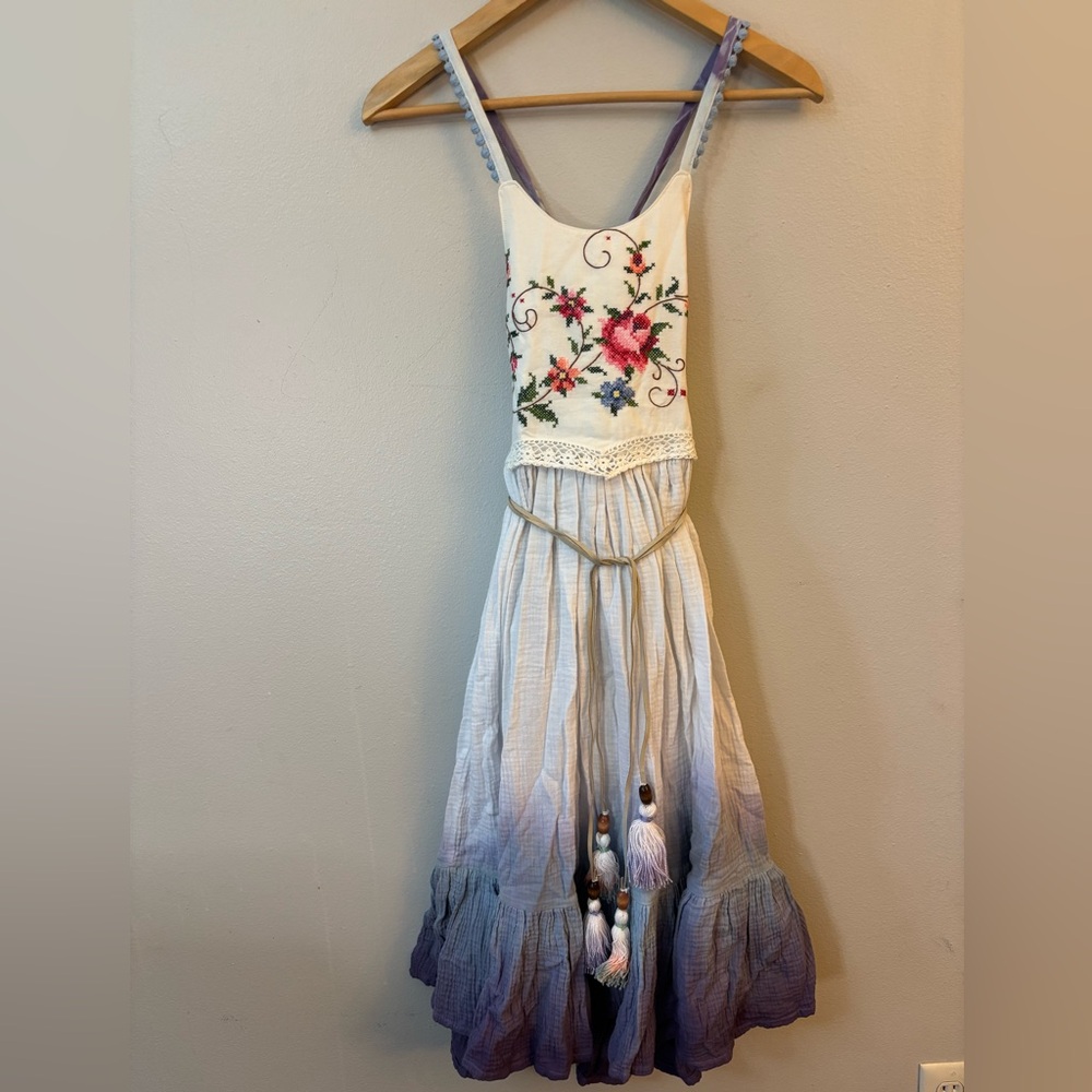 Girls 8/10 Embroidered Dress - Cream and Blue